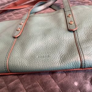 Fossil medium satchel